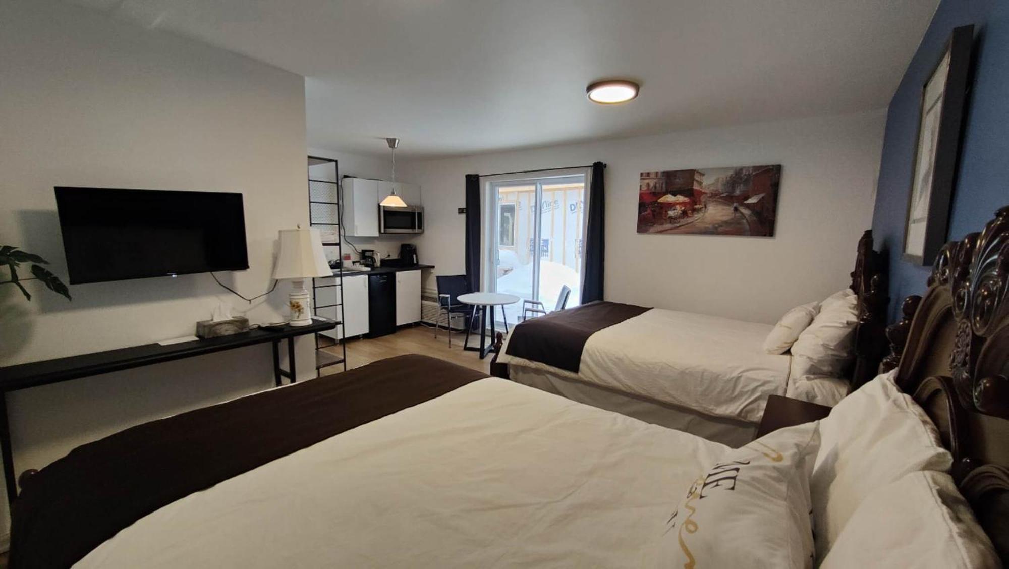 Motel Le Radisson de Val-David Esterno foto