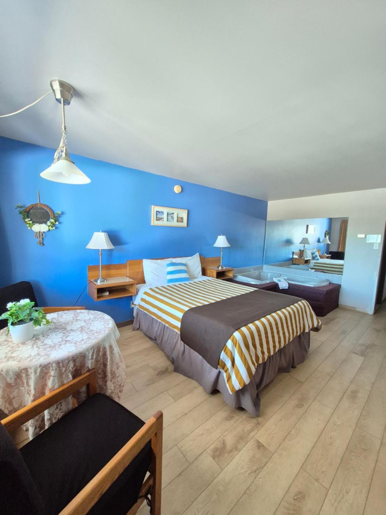 Motel Le Radisson de Val-David Esterno foto